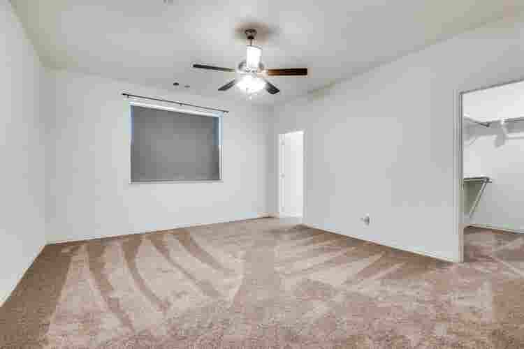 3 BR in Irving