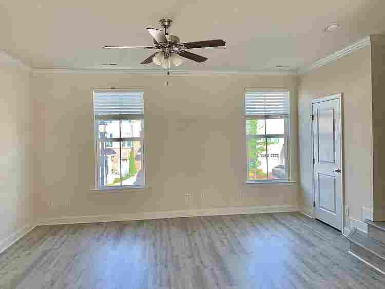 4 BR in Cary
