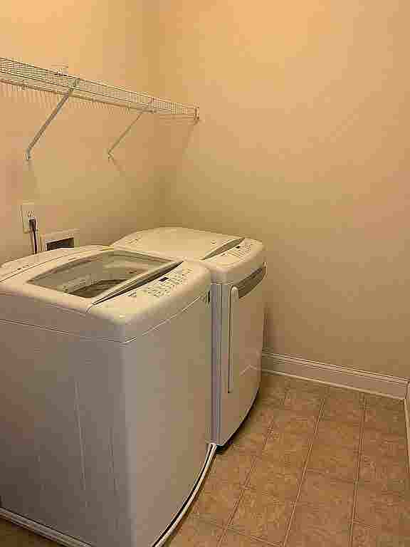 4 BR in Cary