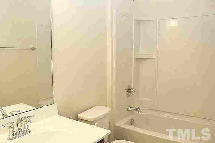 4 BR in Cary