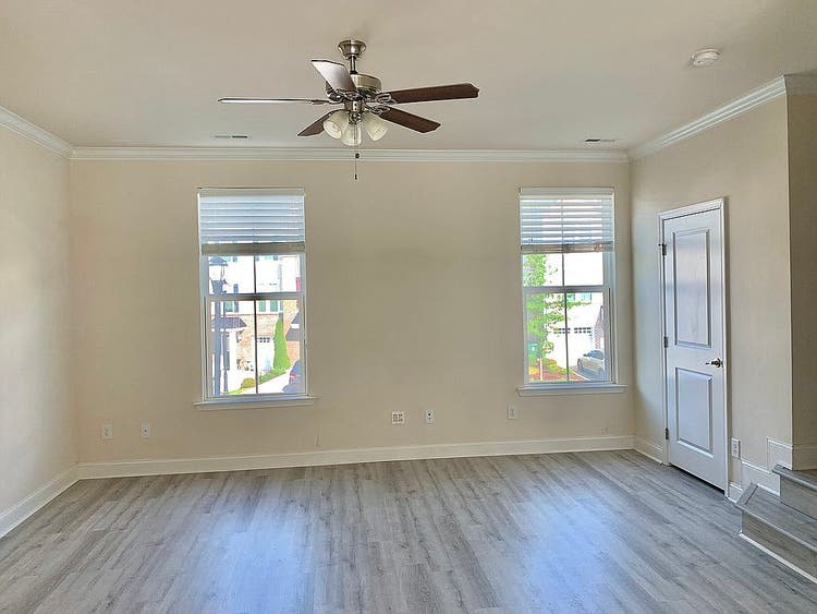 4 BR in Cary