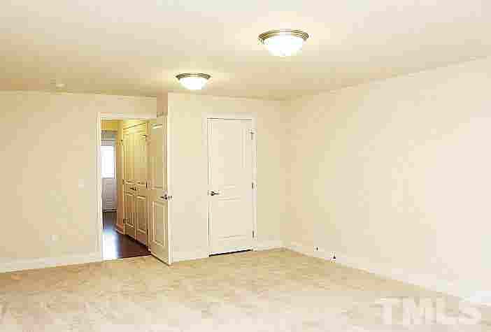 4 BR in Cary