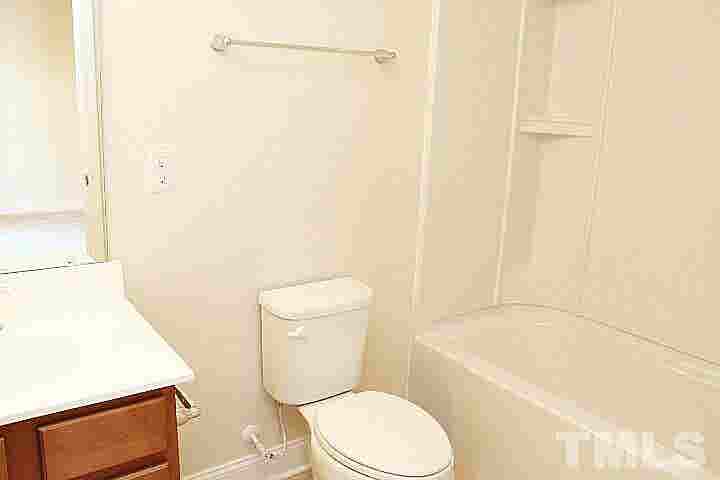 4 BR in Cary