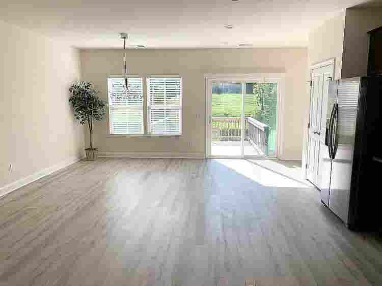 4 BR in Cary