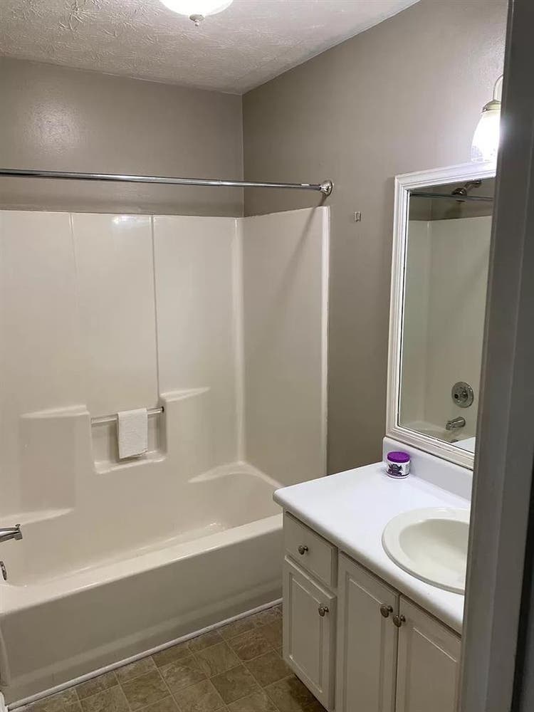 4 BR in Marietta