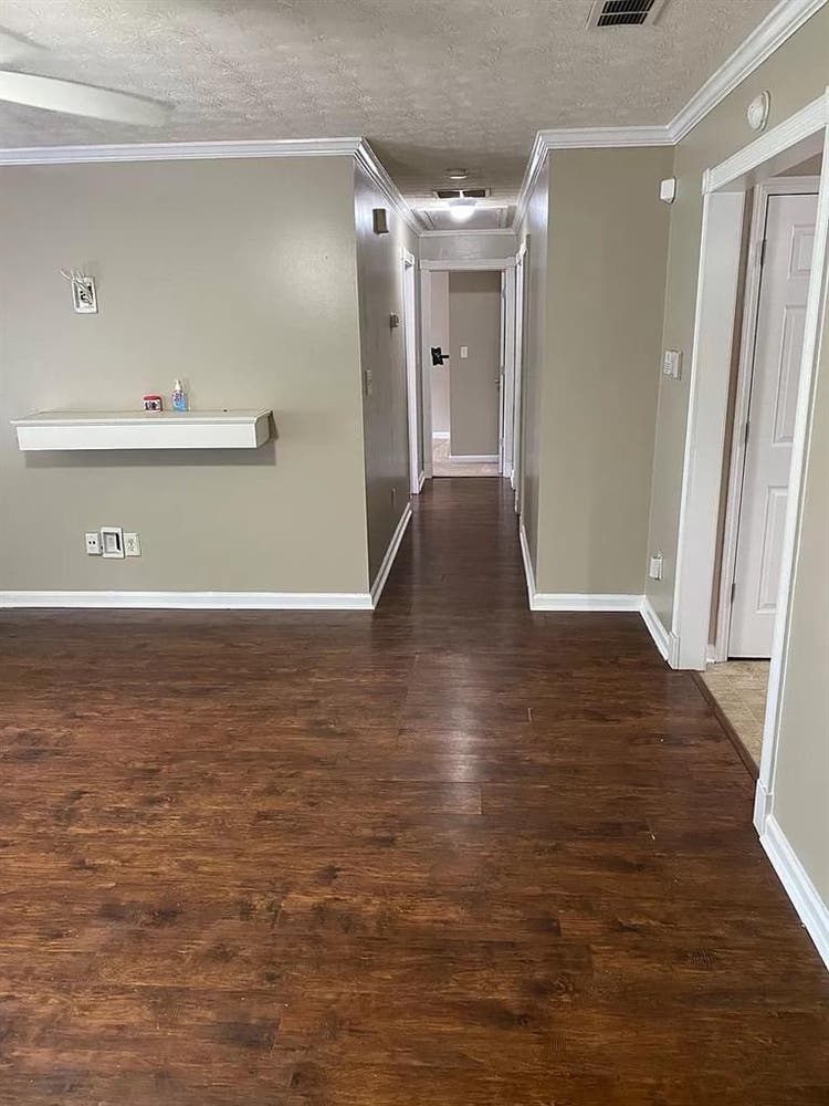 4 BR in Marietta