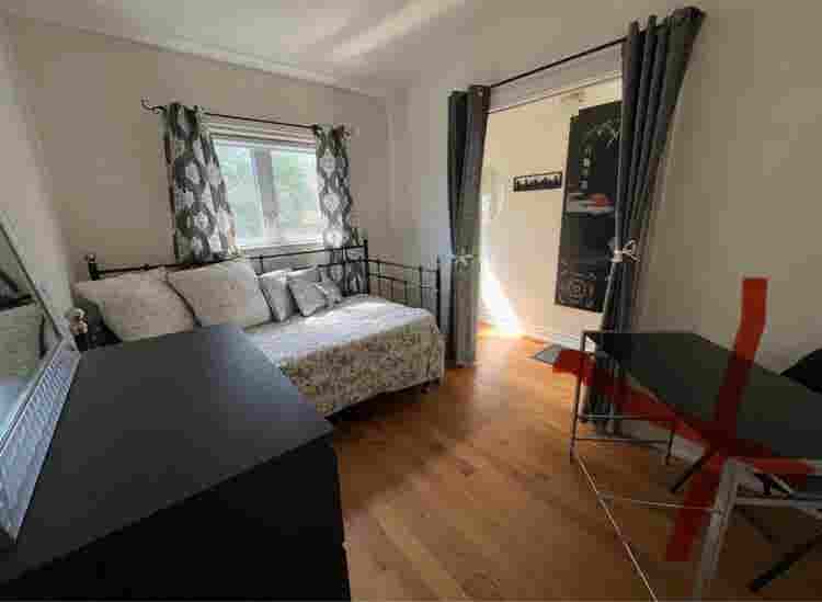 I bedroom in shared apartment
