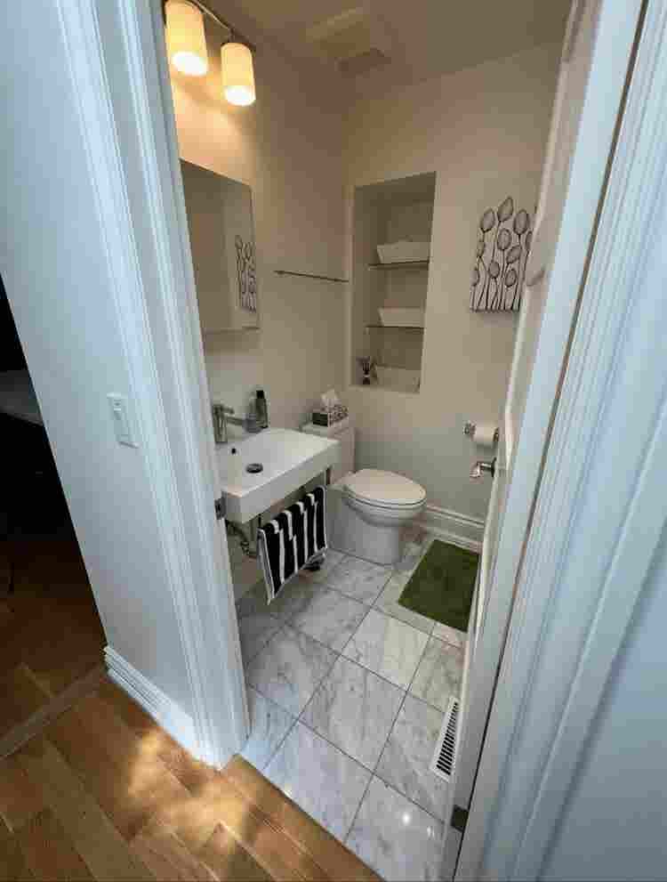 I bedroom in shared apartment