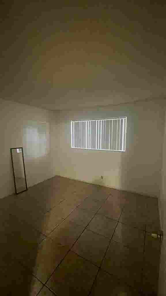 Room for rent in Oakland Park