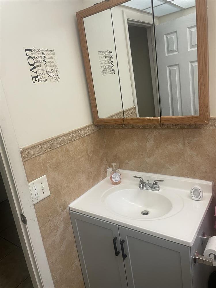 Room for rent in Oakland Park