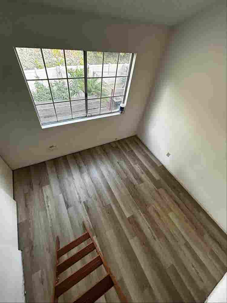 Room w/ Loft for Rent Spring Valley