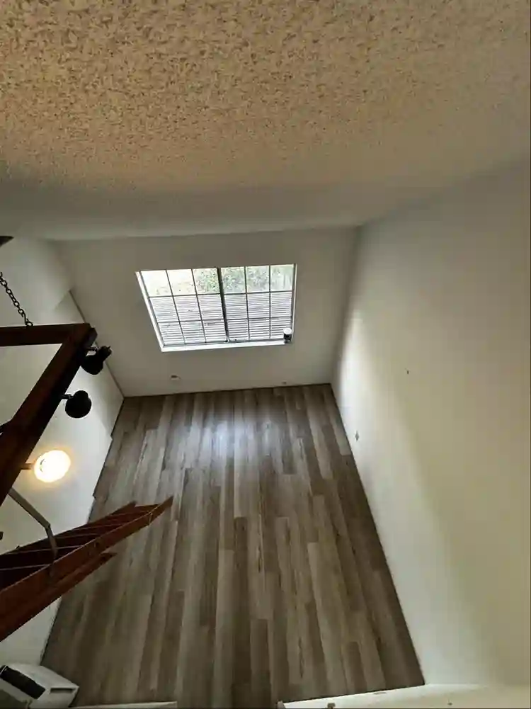Room w/ Loft for Rent Spring Valley