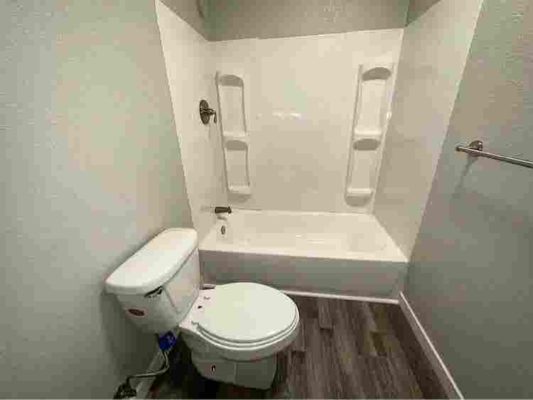 Private room/tiny studio Rancho