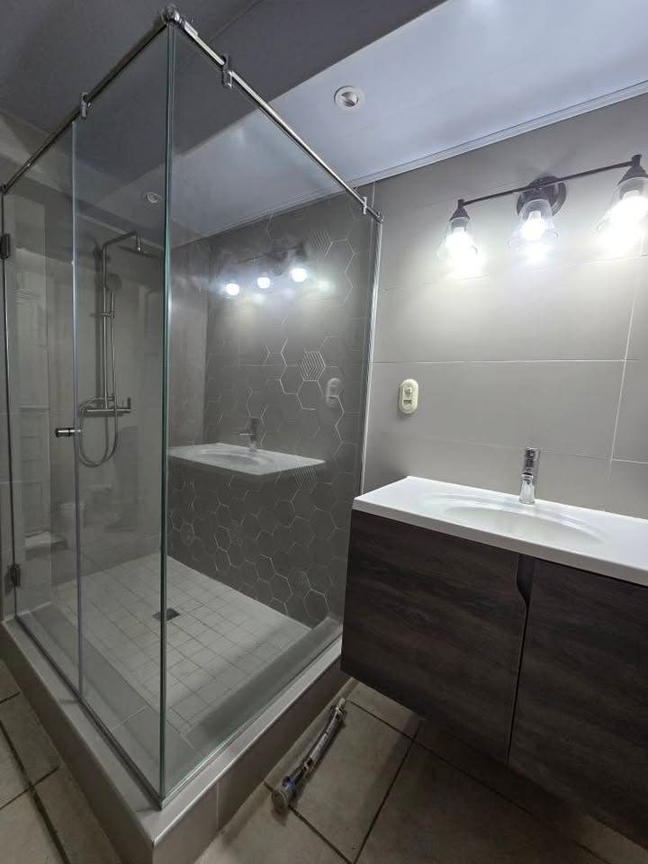 Spacious Room Albrook green city