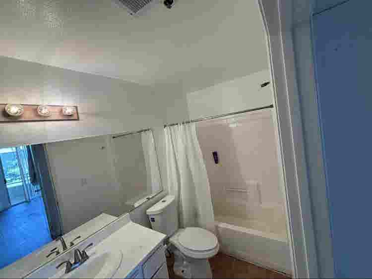 BEDROOM PRIVATE BATHROOM & balcony
