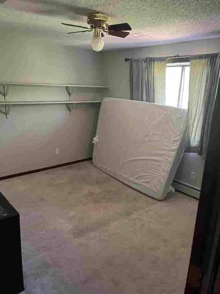 Roomies wanted! 5min north of Dtown