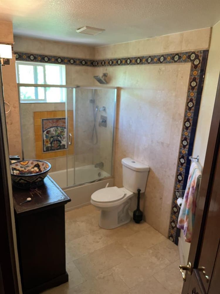 Roomies wanted! 5min north of Dtown