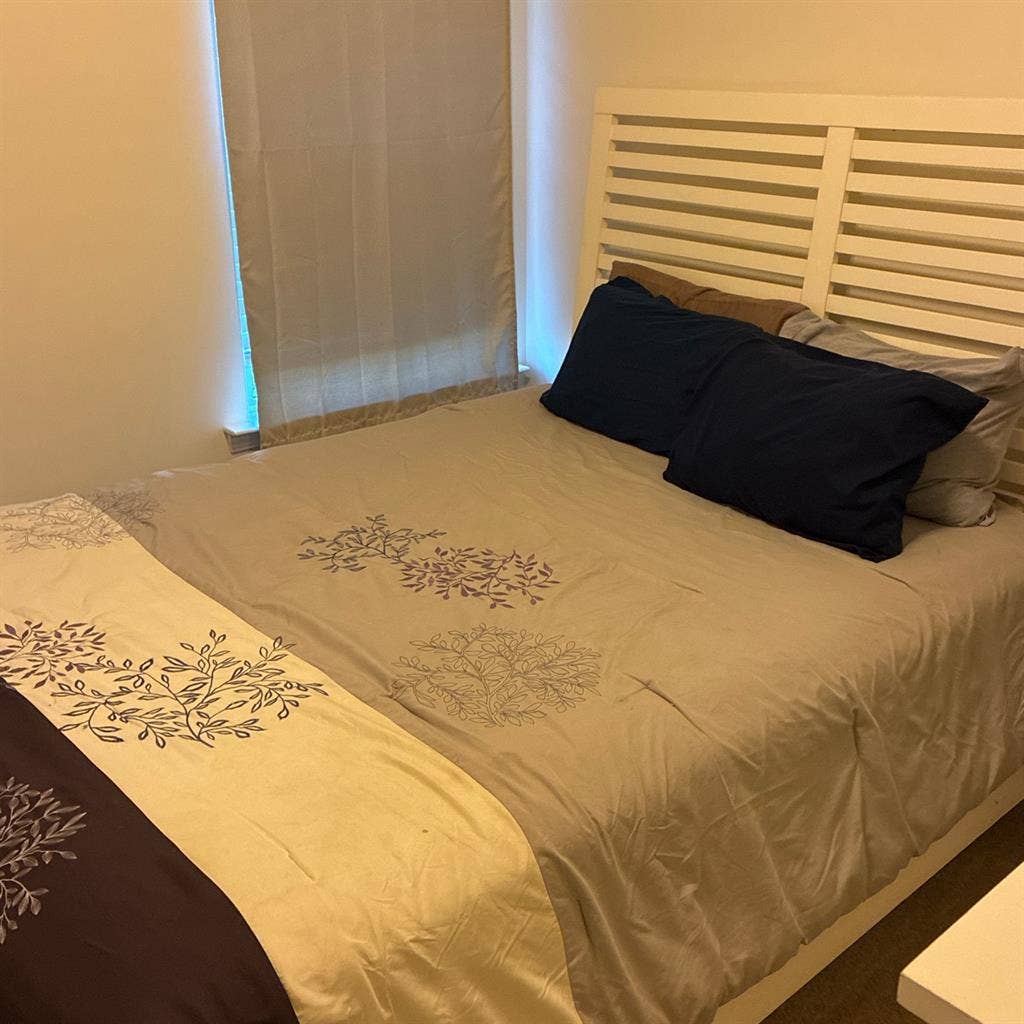 Room to rent
