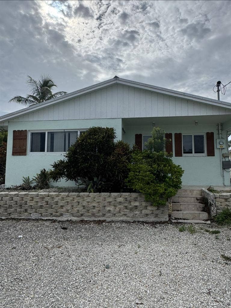 Looking for a roommate!
