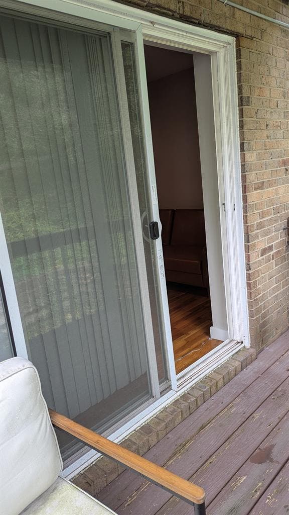 Lease take over -1BR Apt, Clifton