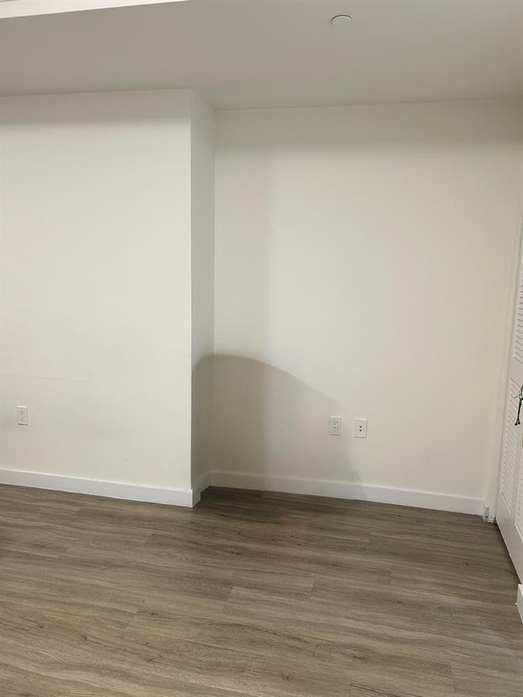 Furnished 1BR Apartment