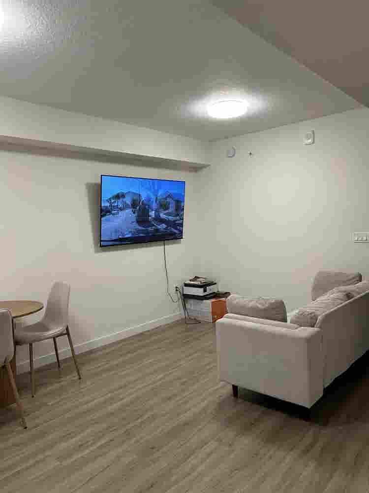 Furnished 1BR Apartment