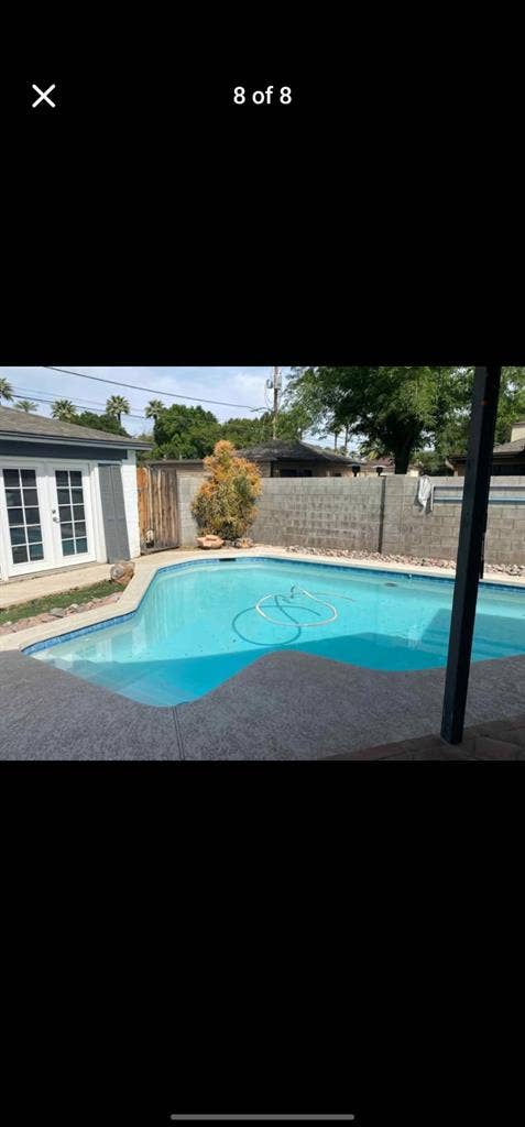 Female house. Kept, calm, historic.