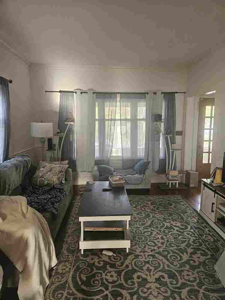 Room in NE GR, Riverside Park