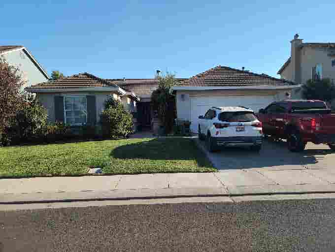 Room for Rent in Manteca