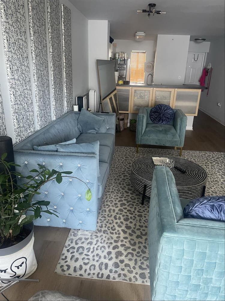 Fully furnished private bathroom