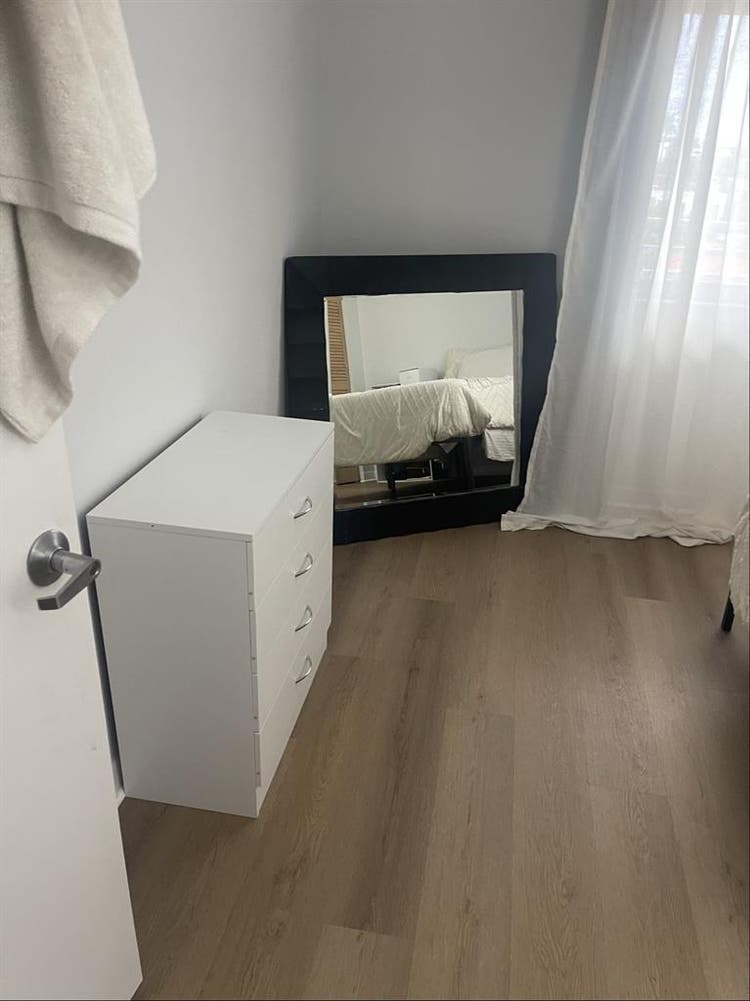 Fully furnished private bathroom