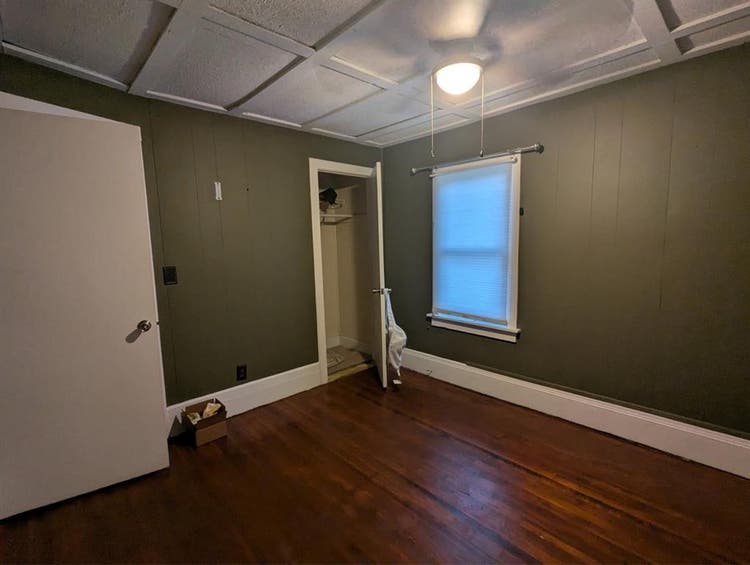 Housemate for 4br house