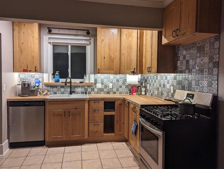 Housemate for 4br house