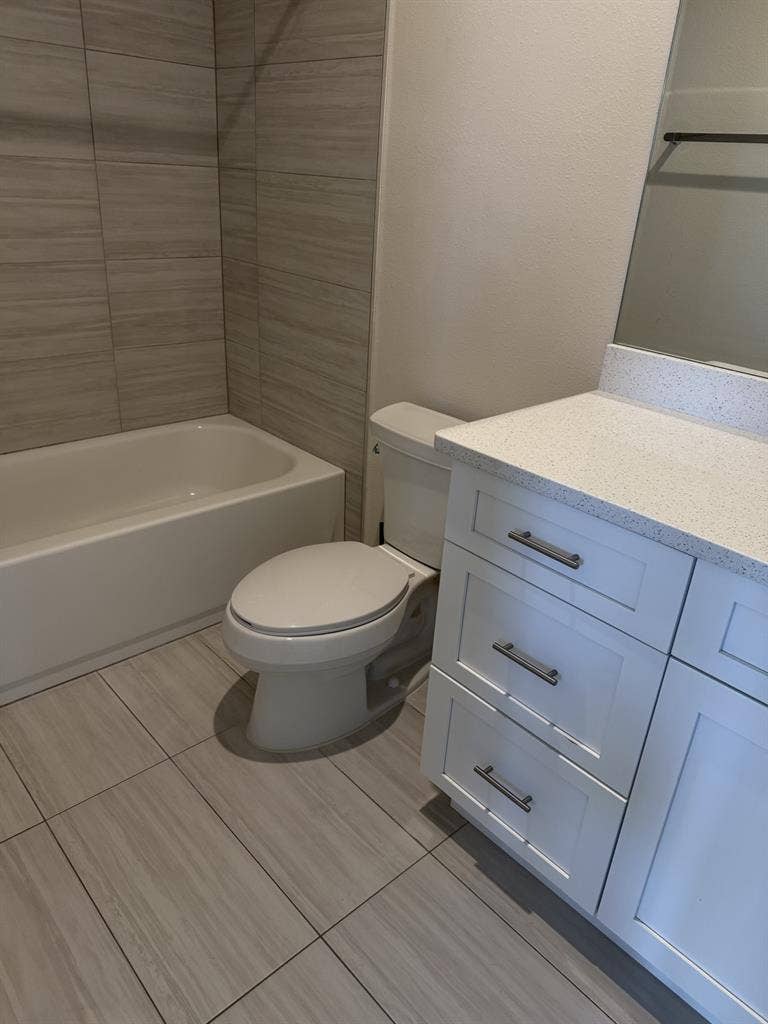 Private Room in New Gated Community