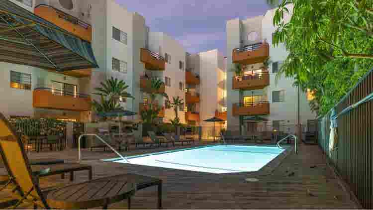Looking to start a lease in a 2bed