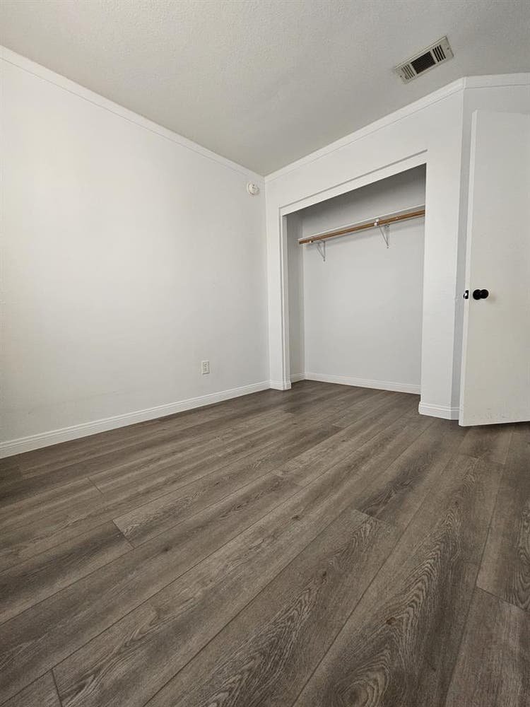 Nice quiet clean home