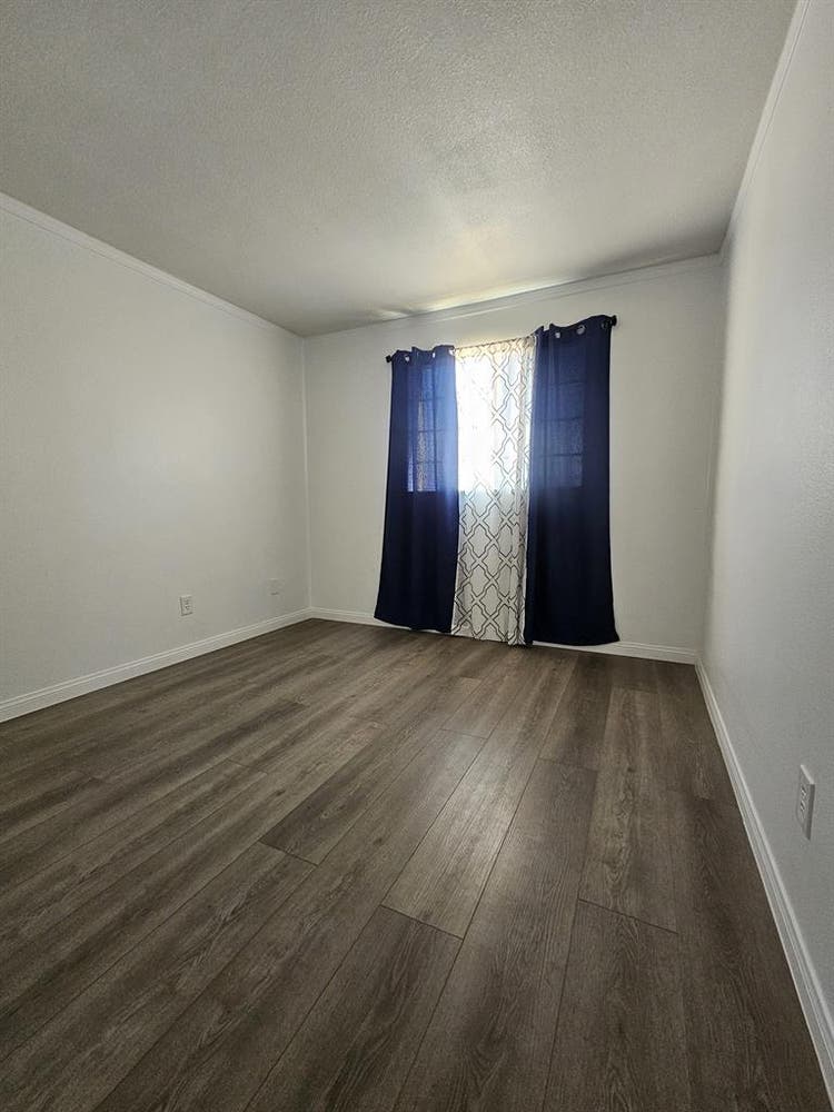 Nice quiet clean home