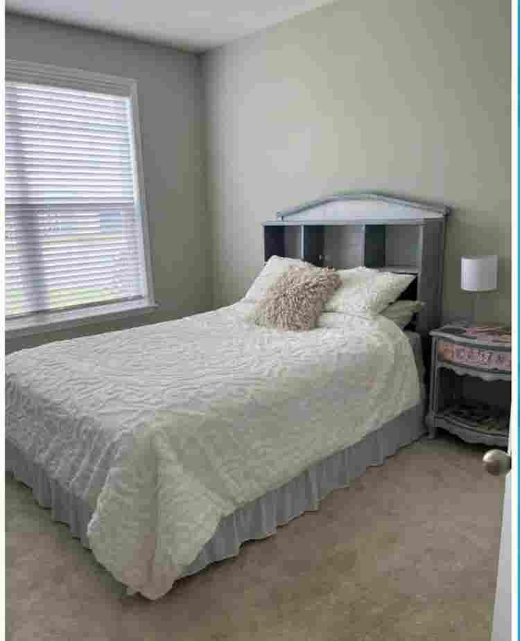 Room to rent