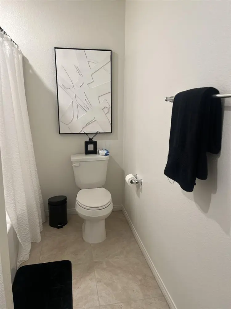 Furnished private room available