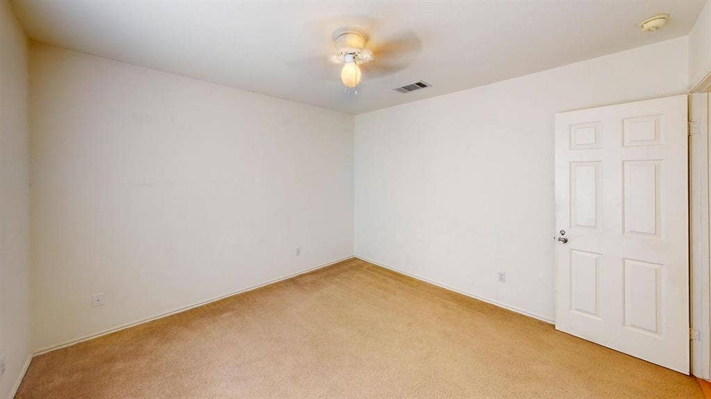 1 BR in Pflugerville