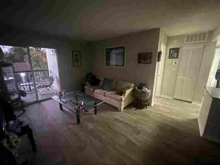 Roommate For October