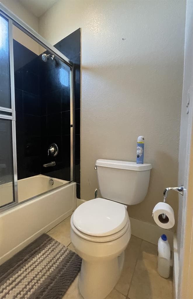 Private Room & Bath