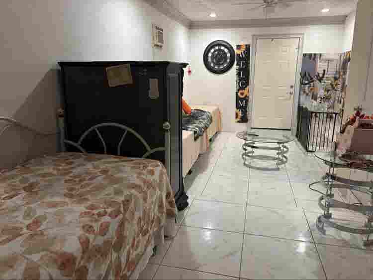 Furnished room private bathroom.