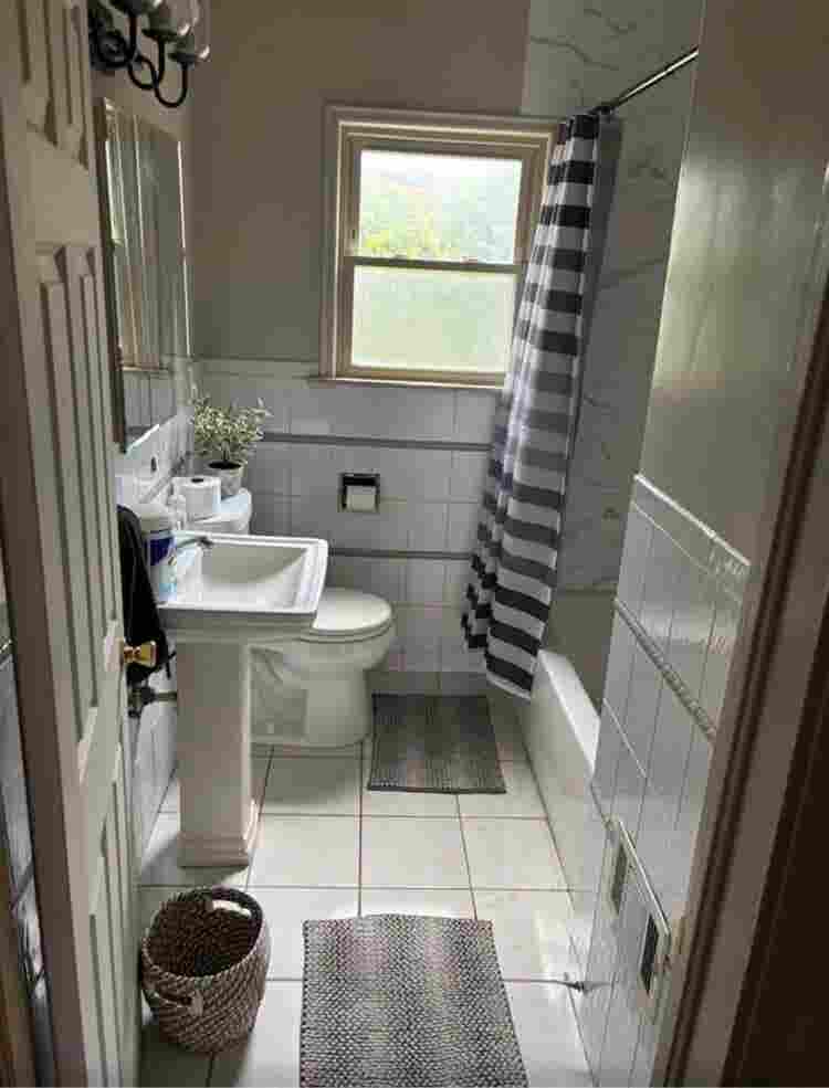 Furnished Shared Housing Rooms