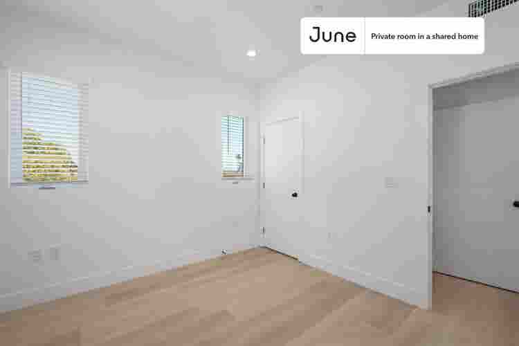 4 BR in Los Angeles