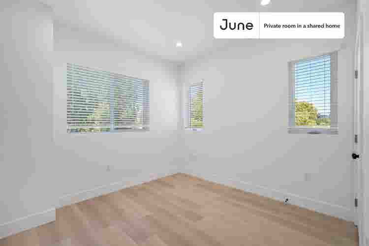 4 BR in Los Angeles