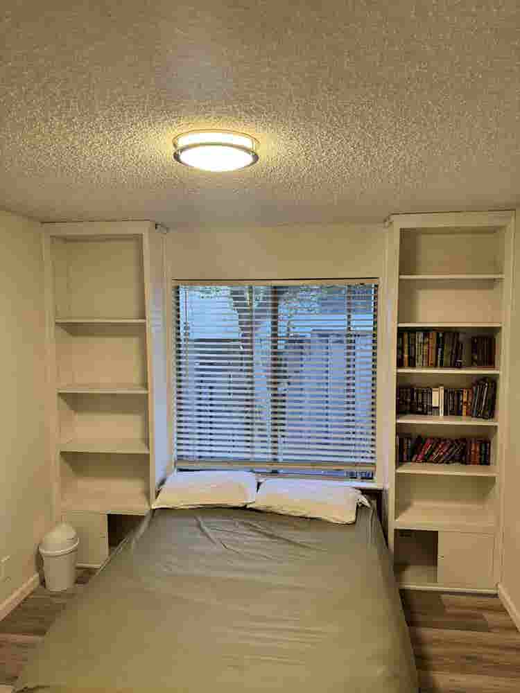 Berryessa furnished room available