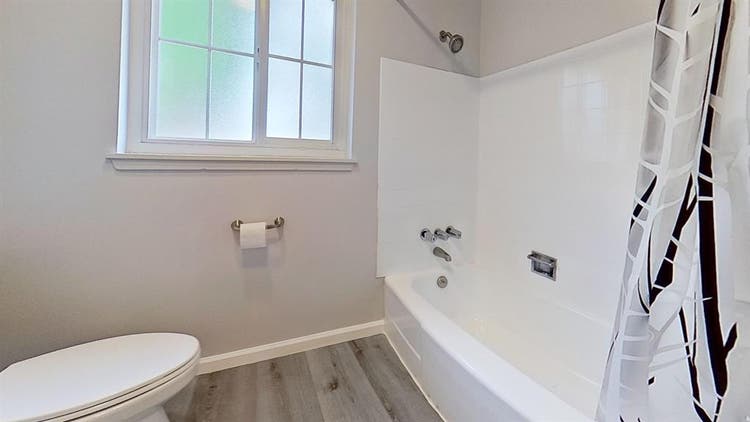 1 BR in Hayward