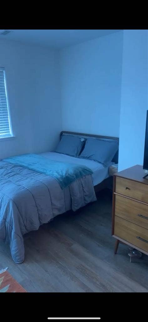Modern Furnished in Prime Location