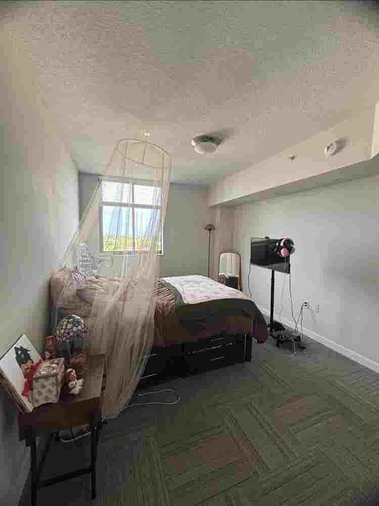 Private room and bathroom!